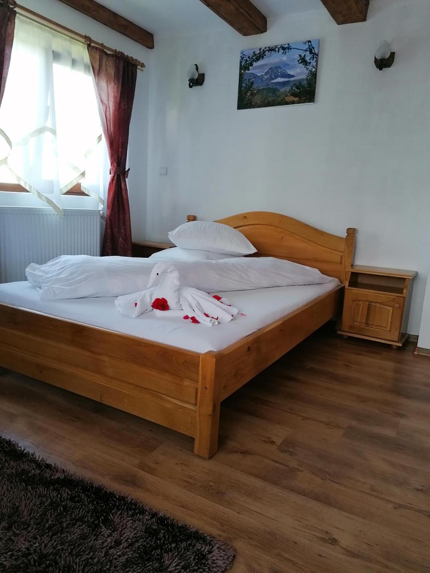 מלון Poiana Mărului Casa Cristalul Muntilor חדר תמונה